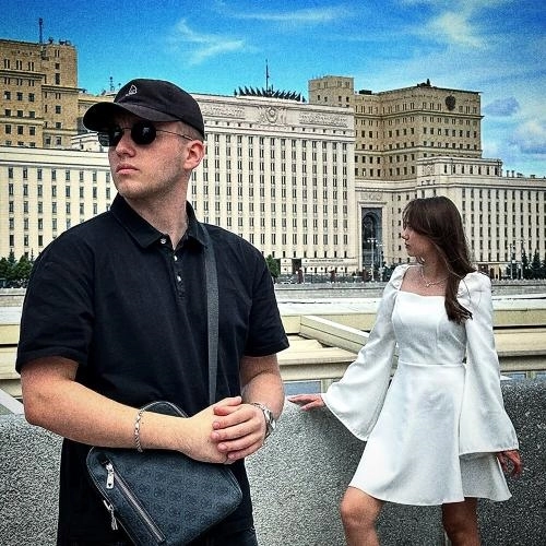 Москва не спит (Prod. by IceHeart, Guest4Life, АЙСБАГЕТОВ. mix by Fredi Grant)