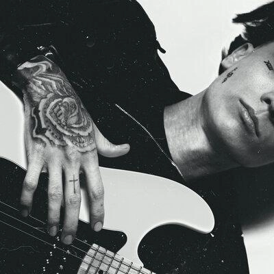 Ты такая одна