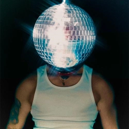 С тобой мне не нужно ходить на вечеринки