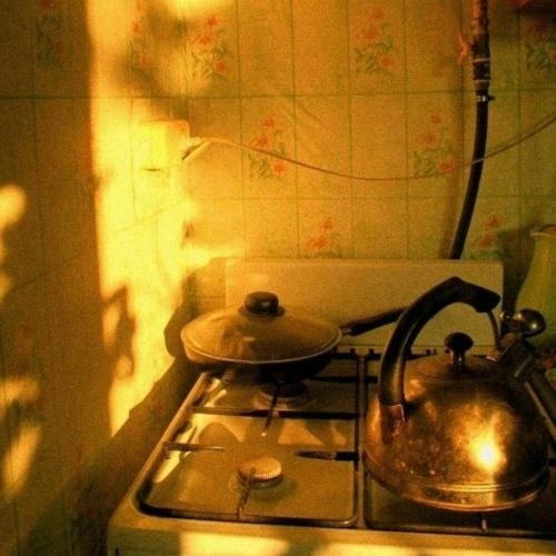 Всё еще со мной