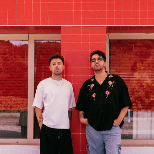 Kafam Yerinde Değil