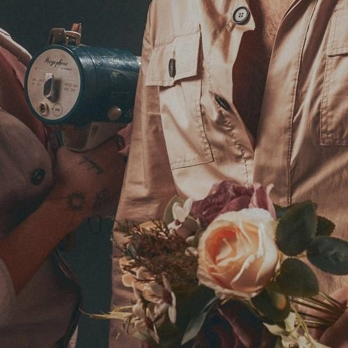 Bi' Tek Ben Anlarım (With Yıldız Tilbe)