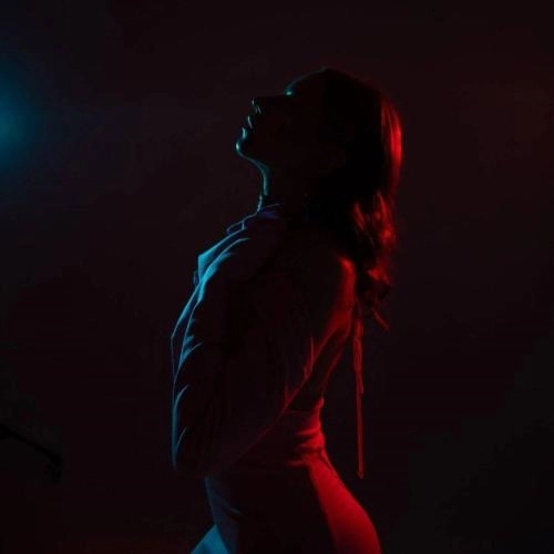 Силуэты в дыму