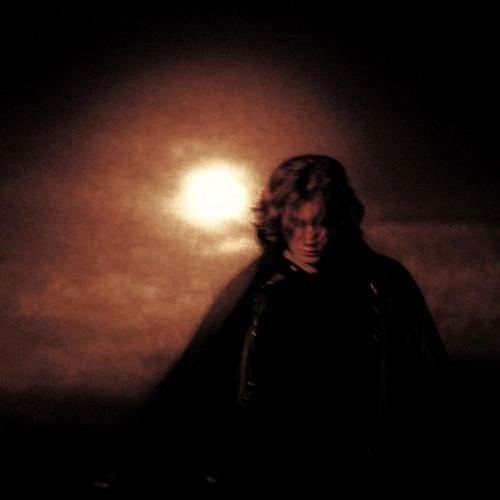 Не вимикайте музику