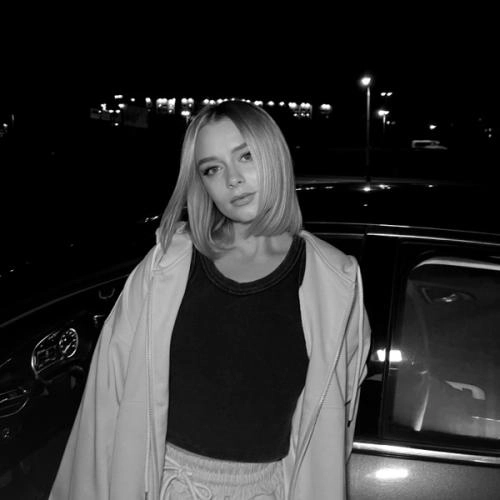 Или она или никто