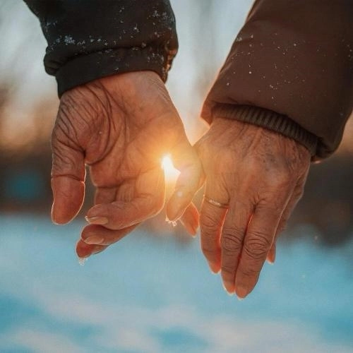 До тебя полметра