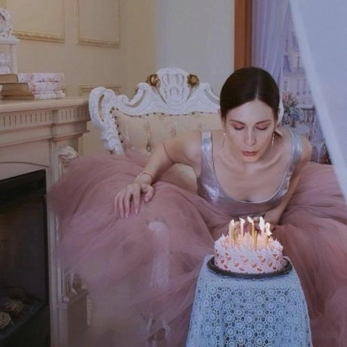 Девочка дура